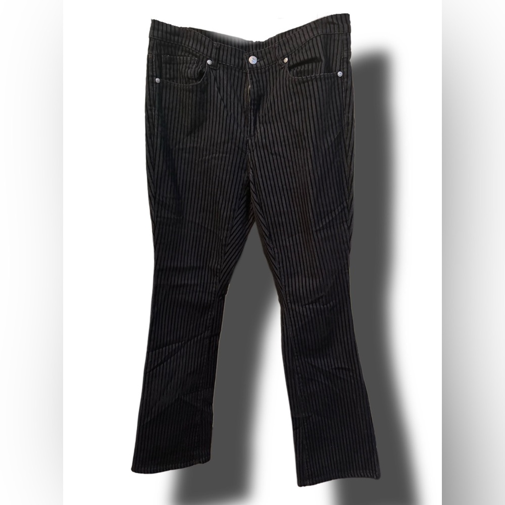 VENUS Black Boot Cut Jeans Classic Style NWOT